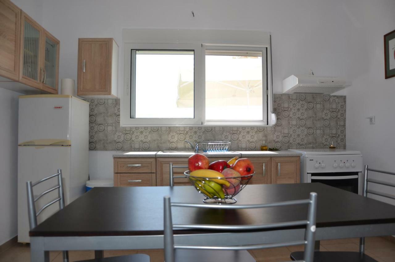 Helona Houses Kamária Kültér fotó