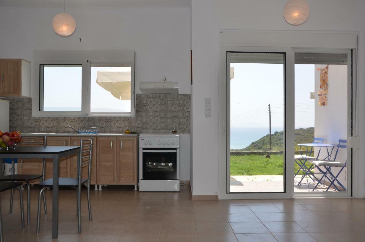 Helona Houses Kamária Kültér fotó