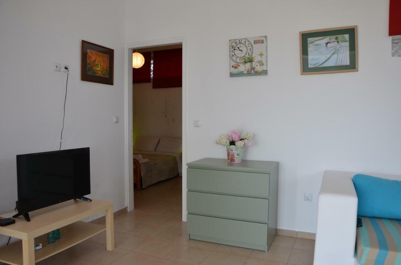 Helona Houses Kamária Kültér fotó