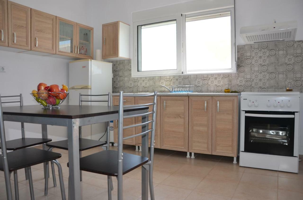 Helona Houses Kamária Kültér fotó