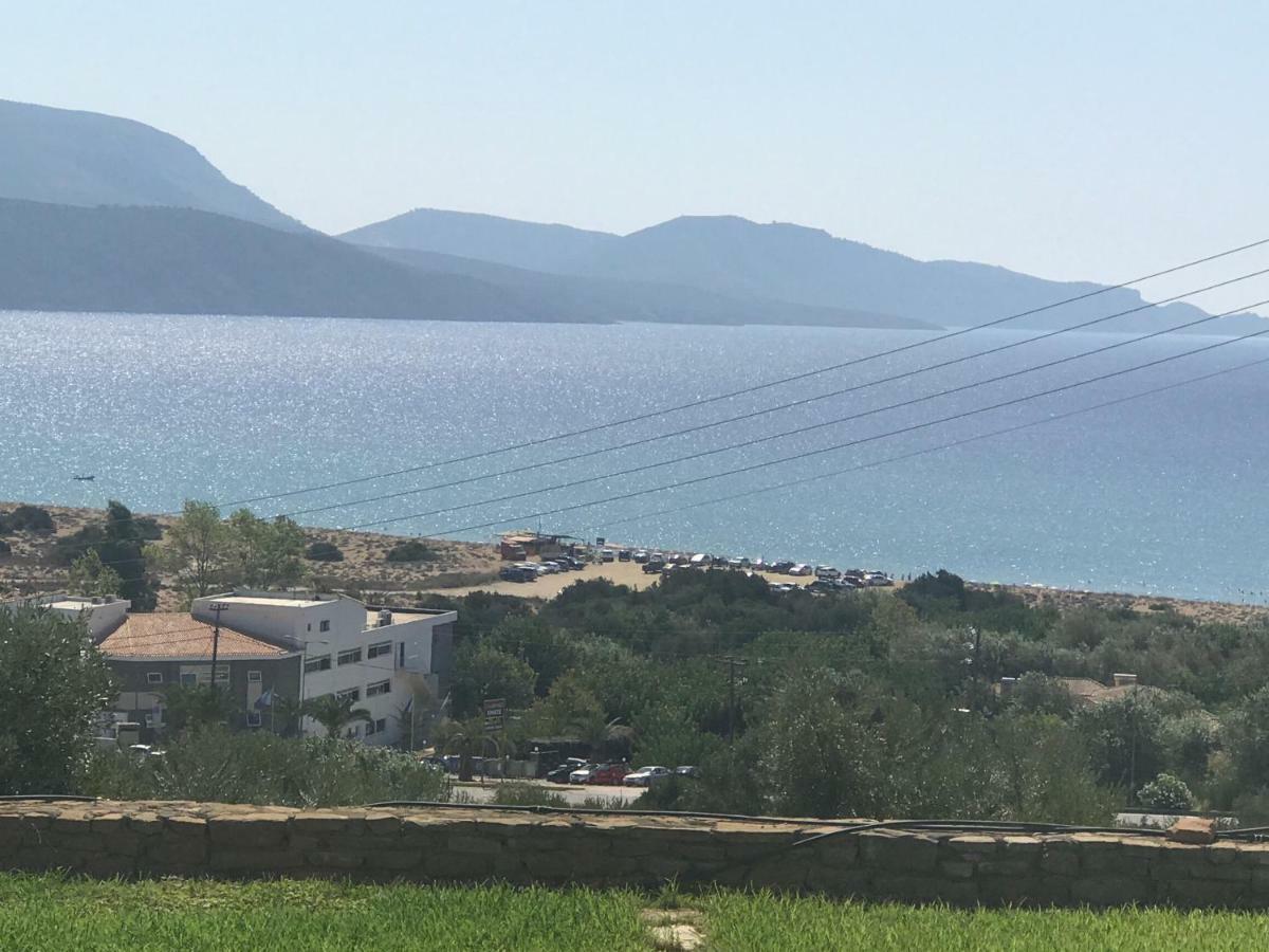 Helona Houses Kamária Kültér fotó