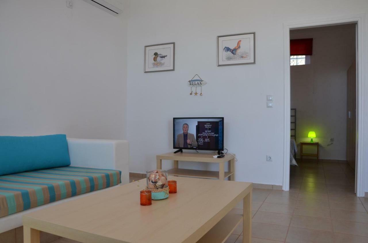 Helona Houses Kamária Kültér fotó