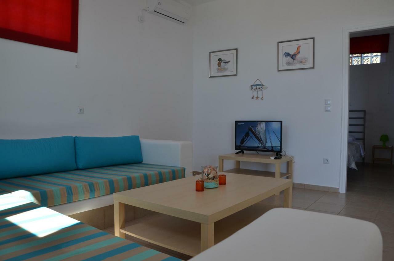 Helona Houses Kamária Kültér fotó